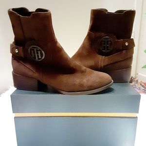 Tommy Hilfigure Boots